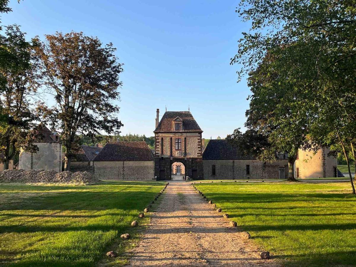 Chateau De La Riviere Pontgouin ภายนอก รูปภาพ