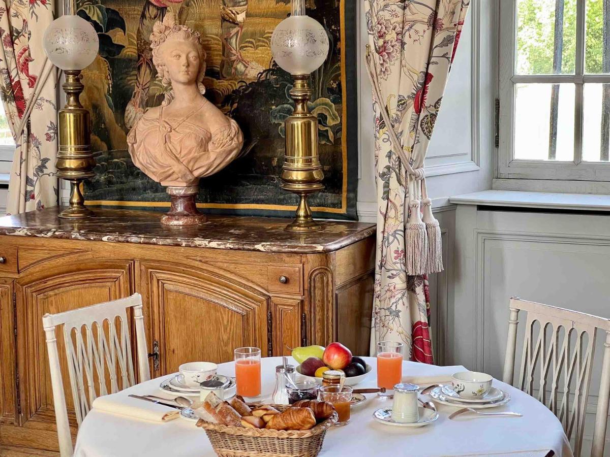 Chateau De La Riviere Pontgouin ภายนอก รูปภาพ
